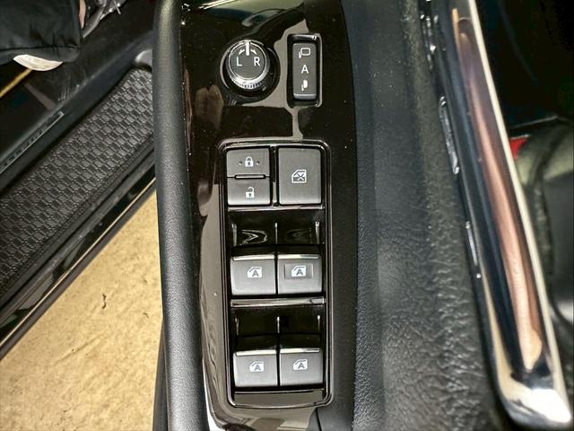 ヴェルファイア ２．５Ｚ　Ｇエディション　アルパインＢＩＧＸナビ・アルパインフリップダウンモニター・フルセグ・バックモニター・両側パワースライドドア・パワーバックドア・シートヒーター・ステアリングヒーター・ビルトインＥＴＣ・純正アルミ（57枚目）