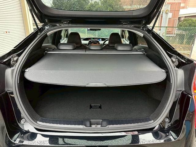 プリウス Ａツーリングセレクション　モデリスタフルエアロ・純正ナビ・ドライブレコーダー・フルセグ・バックモニター・シートヒーター・ＥＴＣ・純正アルミ・クルーズコントロール・ＢＳＭ・クリアランスソナー・ＬＥＤヘッドライト・トヨタセーフティ（34枚目）