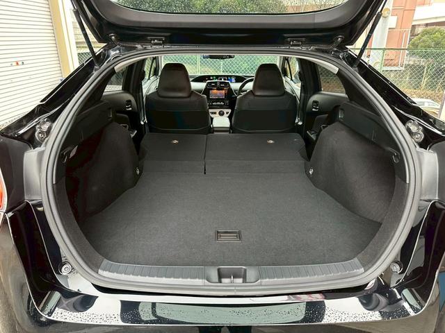 プリウス Ａツーリングセレクション　モデリスタフルエアロ・純正ナビ・ドライブレコーダー・フルセグ・バックモニター・シートヒーター・ＥＴＣ・純正アルミ・クルーズコントロール・ＢＳＭ・クリアランスソナー・ＬＥＤヘッドライト・トヨタセーフティ（35枚目）