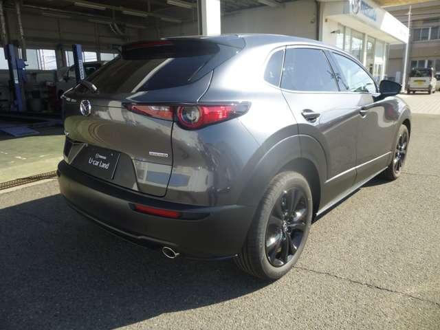 CX-30 レトロスポーツエディション(2枚目)
