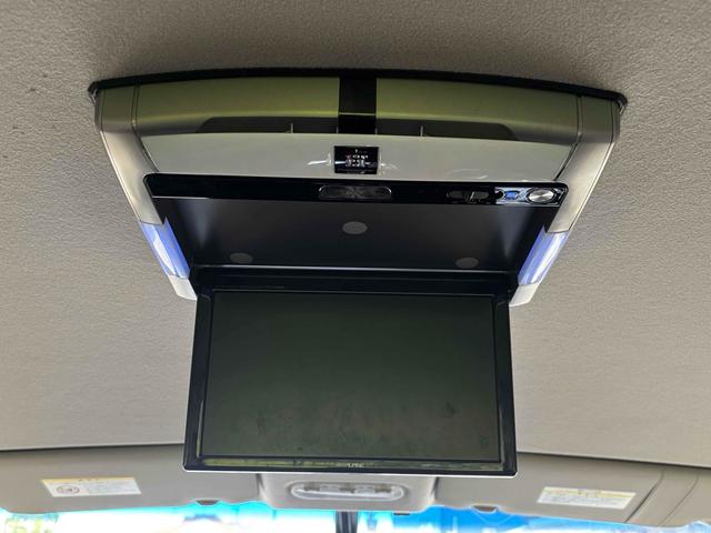 セレナ ハイウェイスター　Ｖセレクション＋セーフティ　ＳＨＶ　ＥＴＣ　バックカメラ　ナビ　ＴＶ　オートクルーズコントロール　レーンアシスト　衝突被害軽減システム　両側電動スライドドア　ＬＥＤヘッドランプ　スマートキー　アイドリングストップ　電動格納ミラー（8枚目）