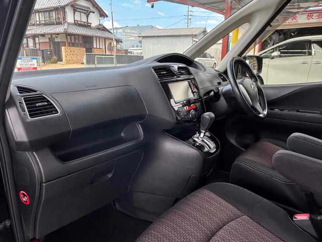 セレナ ハイウェイスター　Ｖセレクション＋セーフティ　ＳＨＶ　ＥＴＣ　バックカメラ　ナビ　ＴＶ　オートクルーズコントロール　レーンアシスト　衝突被害軽減システム　両側電動スライドドア　ＬＥＤヘッドランプ　スマートキー　アイドリングストップ　電動格納ミラー（49枚目）