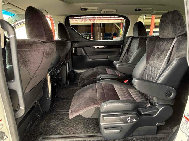 ヴェルファイアハイブリッド ＺＲ　４ＷＤ　ハイブリッド　ドライブレコーダー　ＥＴＣ　バックカメラ　ナビ　ＴＶ　両側スライドドア　クリアランスソナー　オートクルーズコントロール　ＬＥＤヘッドランプ　パワーシート　スマートキー（41枚目）