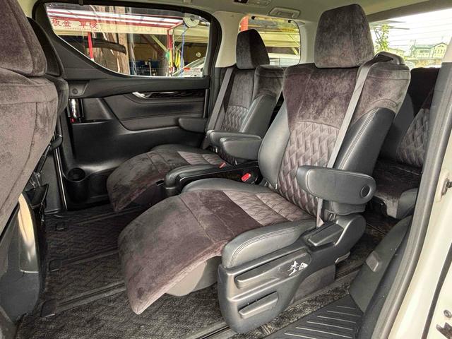 ヴェルファイアハイブリッド ＺＲ　４ＷＤ　ハイブリッド　ドライブレコーダー　ＥＴＣ　バックカメラ　ナビ　ＴＶ　両側スライドドア　クリアランスソナー　オートクルーズコントロール　ＬＥＤヘッドランプ　パワーシート　スマートキー（42枚目）