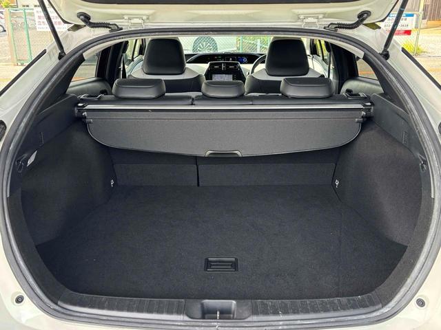 プリウス Sツーリングセレクション レーンアシスト オートクルーズコントロール バックカメラ ナビ TV アルミホイール オートマチックハイビーム オートライト LEDヘッドランプ CVT シートヒーター スマートキー(20枚目)