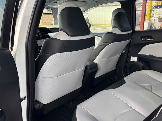 プリウス Sツーリングセレクション レーンアシスト オートクルーズコントロール バックカメラ ナビ TV アルミホイール オートマチックハイビーム オートライト LEDヘッドランプ CVT シートヒーター スマートキー(49枚目)