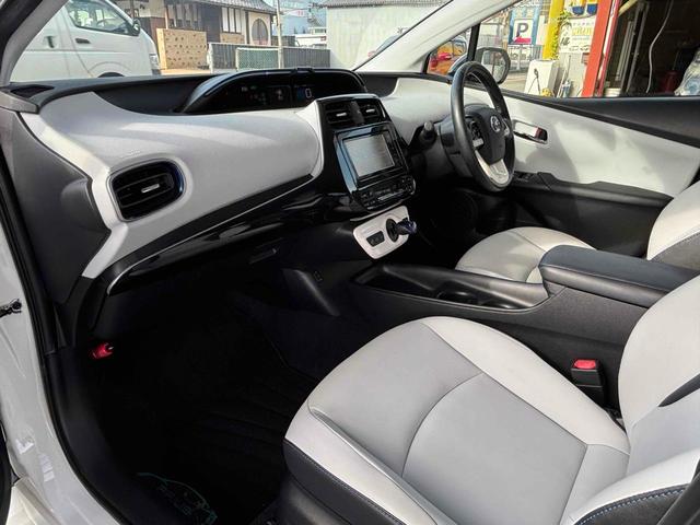 プリウス Sツーリングセレクション レーンアシスト オートクルーズコントロール バックカメラ ナビ TV アルミホイール オートマチックハイビーム オートライト LEDヘッドランプ CVT シートヒーター スマートキー(59枚目)