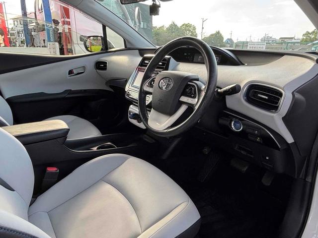 プリウス Sツーリングセレクション レーンアシスト オートクルーズコントロール バックカメラ ナビ TV アルミホイール オートマチックハイビーム オートライト LEDヘッドランプ CVT シートヒーター スマートキー(62枚目)