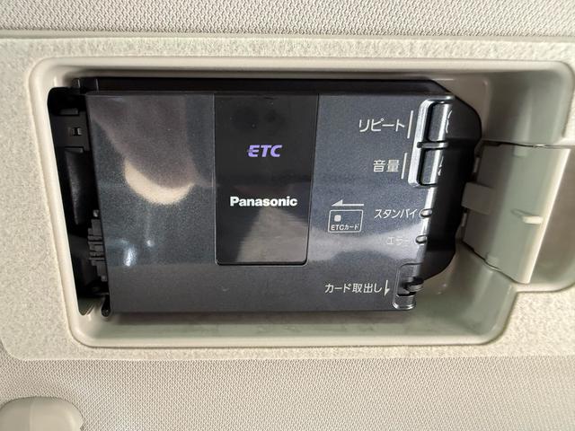 アテンザセダン ２０Ｓ　ガソリン　アルミホイール　ナビ　ＢＬＵＥＴＯＯＴＨ　バックカメラ（67枚目）