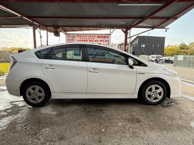 プリウス Ｌ（5枚目）