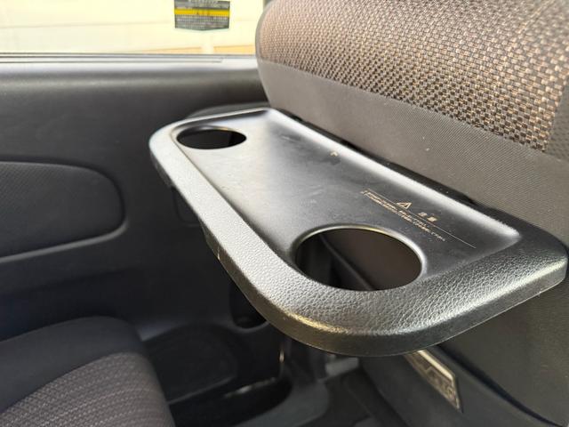 セレナ ハイウェイスター　Ｓ－ハイブリッド　ＥＴＣ　バックモニター　ＴＶワンセグ　キーレス　フルフラット（14枚目）