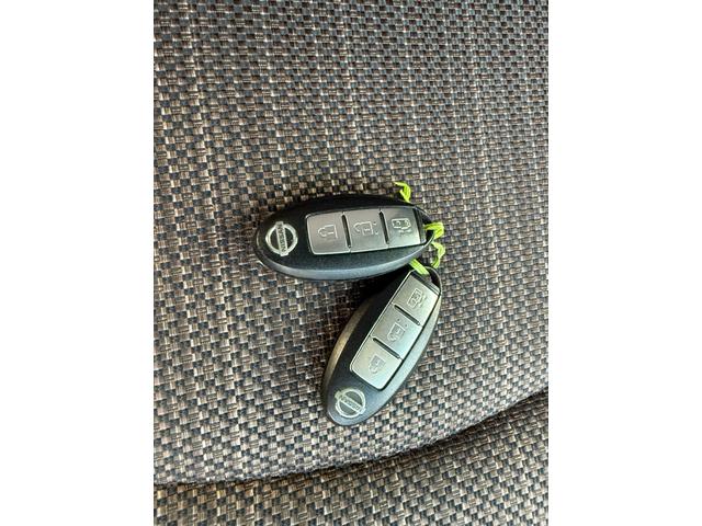 セレナ ハイウェイスター　Ｓ－ハイブリッド　ＥＴＣ　バックモニター　ＴＶワンセグ　キーレス　フルフラット（22枚目）