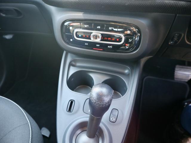 スマートフォーフォー パッション　パナソニック９インチナビ・バックカメラ・ＥＴＣ・前席シートヒーター装備・地デジテレビ・スペアキーあり・タイヤ四輪新品交換済・ＬＥＤポジションライト・オートライト・純正アルミホイール・点検整備済（25枚目）