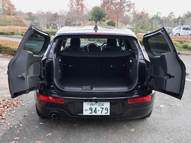 ＭＩＮＩ クラブマン　バッキンガム　雹害ありお手頃価格にて・純正ナビ・バックカメラ・ＬＥＤヘッドライト・コンフォートアクセス・キック対応バックドア・ＥＴＣ・オールシーズンタイヤ・スペアキーあり（14枚目）