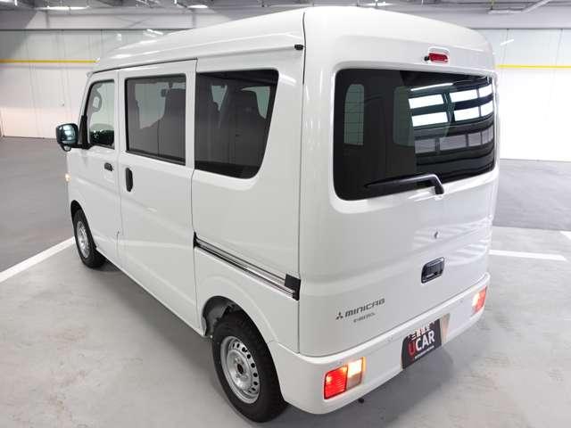 ミニキャブバン E ★コーナーセンサー★5速MT★届出済未使用車★LEDルームランプ&荷室ランプ★オーバーヘッドコンソール★スペアタイヤ★オートライト(27枚目)