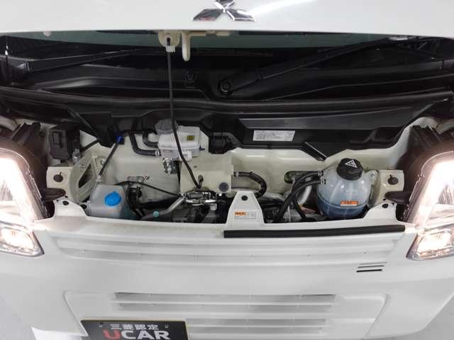 ミニキャブバン E ★コーナーセンサー★5速MT★届出済未使用車★LEDルームランプ&荷室ランプ★オーバーヘッドコンソール★スペアタイヤ★オートライト(60枚目)