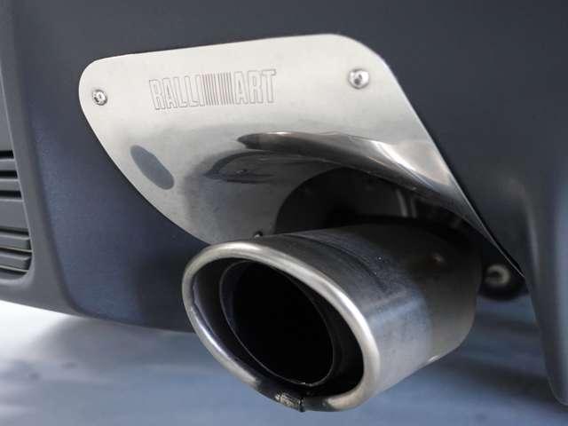 ＲＡＬＬＩＡＲＴのマフラーカバー