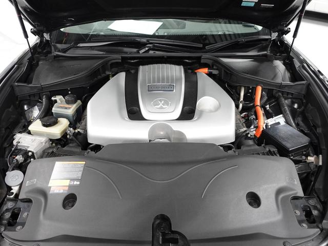 ディグニティ ＶＩＰ　電動サンルーフ　本革シート　ＢＯＳＥサウンドシステム　後席読書灯　リヤドアサンシェード　リヤバニティミラー　銀粉木目調オーナメントパネル（6枚目）