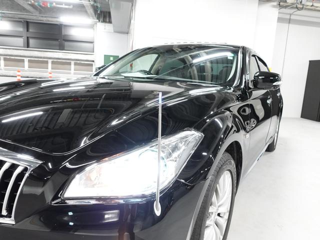 ディグニティ ＶＩＰ　電動サンルーフ　本革シート　ＢＯＳＥサウンドシステム　後席読書灯　リヤドアサンシェード　リヤバニティミラー　銀粉木目調オーナメントパネル（69枚目）