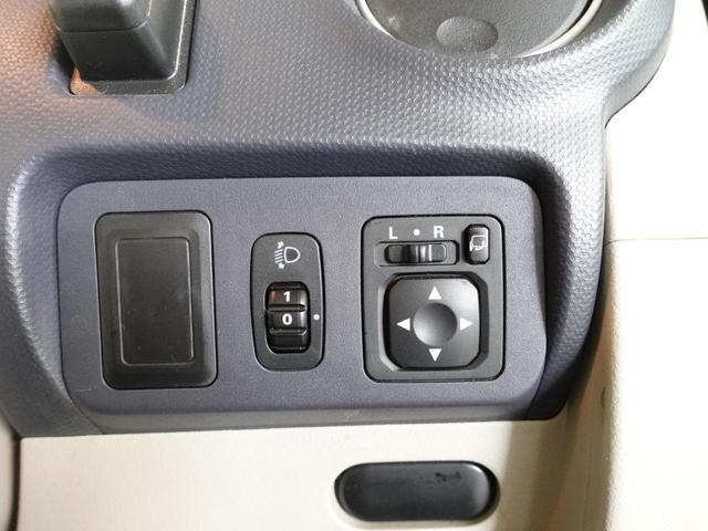 ｅＫワゴン ジョイフィールド　４速オートマ　クラリオンＣＤオーディオ　運転席／助手席エアバッグ　フロントベンチシート　キーレスエントリー　電動格納ミラー（12枚目）