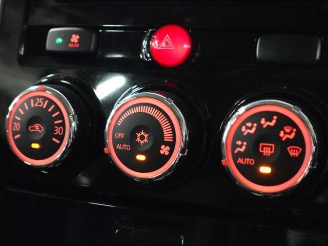 デリカＤ：５ Ｍ　リミテッドパッケージ　メモリーナビ　バックカメラ　合皮シート　　ＥＴＣ２．０　純正コーナーセンサー　前後２カメラドライブレコーダー　１６インチホワイトレタータイヤ（15枚目）