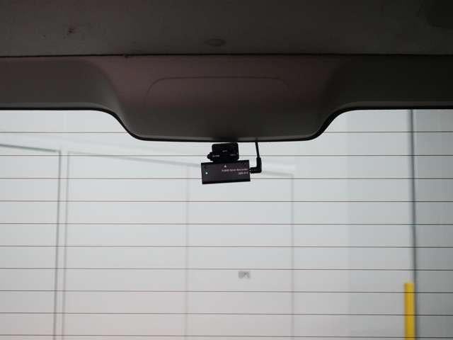 デリカＤ：５ Ｍ　リミテッドパッケージ　メモリーナビ　バックカメラ　合皮シート　　ＥＴＣ２．０　純正コーナーセンサー　前後２カメラドライブレコーダー　１６インチホワイトレタータイヤ（18枚目）