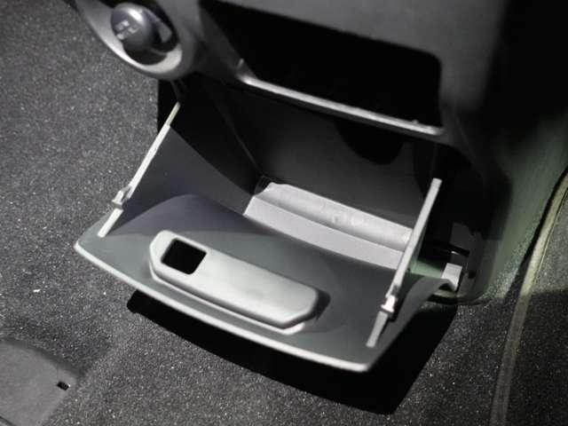 デリカＤ：５ Ｍ　リミテッドパッケージ　メモリーナビ　バックカメラ　合皮シート　　ＥＴＣ２．０　純正コーナーセンサー　前後２カメラドライブレコーダー　１６インチホワイトレタータイヤ（54枚目）