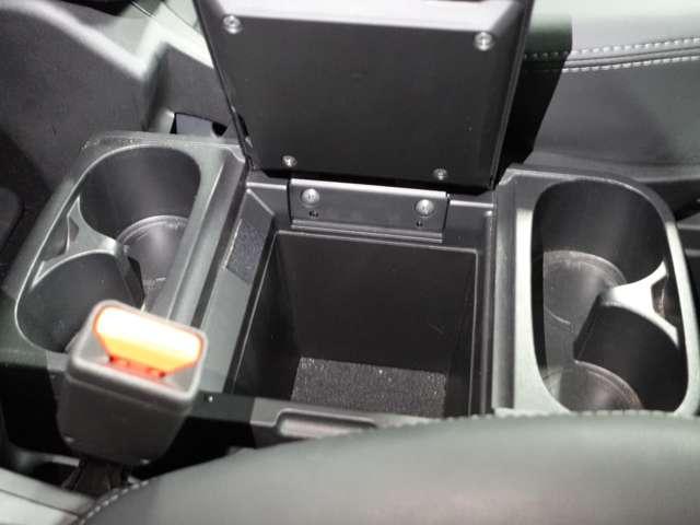 デリカＤ：５ Ｍ　リミテッドパッケージ　メモリーナビ　バックカメラ　合皮シート　　ＥＴＣ２．０　純正コーナーセンサー　前後２カメラドライブレコーダー　１６インチホワイトレタータイヤ（60枚目）