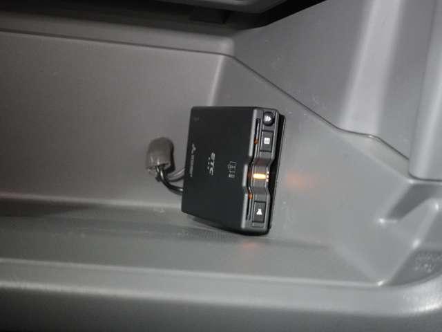 デリカバン ＧＸ　メモリーナビ　リヤカメラ　フロントドライブレコーダー　ＥＴＣ　Ｗエアバッグ　ＡＢＳ　キーレスエントリー　積載量６００キロ（２名乗車時）（11枚目）