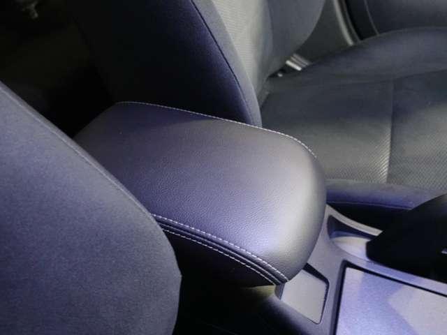 �^�]�ȃA�[�����X�g