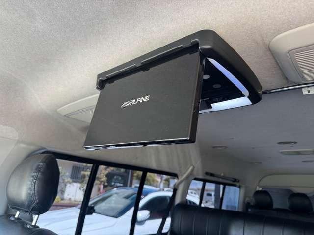 ハイエースワゴン GL 10人 REVOシート ベットキット 10人乗り 現行フェイスチェンジ 11型アルパインナビTV フリップダウンモニター(28枚目)