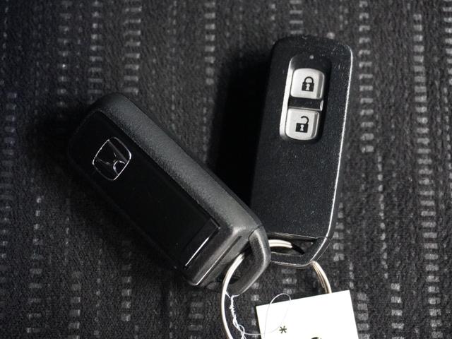 Ｎ－ＯＮＥ プレミアム　ワンオーナー　いまコレ＋新品マット付　７インチナビ　バックカメラ　ドラレコ　ＥＴＣ　クルーズコントロール　Ｂｌｕｅｔｏｏｔｈ　ＵＳＢ入力端子　ディスチャージヘッドランプ　衝突被害軽減ブレーキ　禁煙車（36枚目）