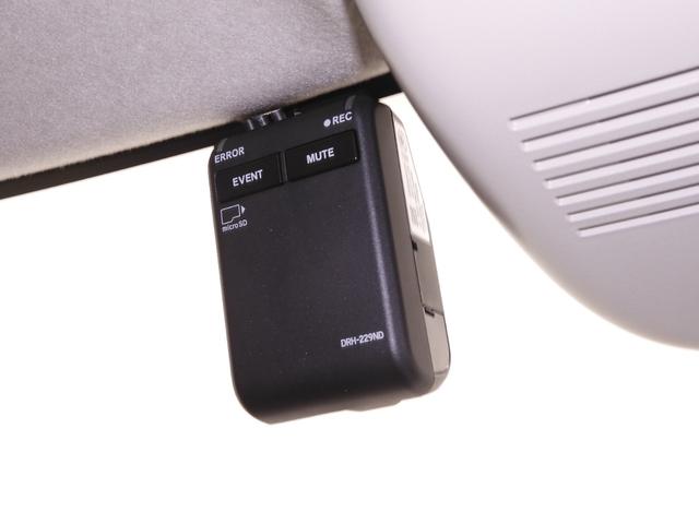 Ｎ－ＢＯＸ ベースグレード　デモカー　９インチナビ　バックカメラ　ドラレコ　ＥＴＣ　渋滞追従機能付アダプティブクルーズ　両側電動スライドドア　シートヒーター　Ｂｌｕｅｔｏｏｔｈ　ＬＥＤヘッドライト　衝突被害軽減ブレーキ　禁煙車（6枚目）