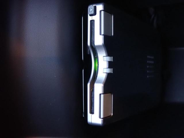 フィットハイブリッド Sパッケージ 純正ナビ フルセグ Rカメラ ETC Bluetoothオーディオ テレビキット オートリトラミラー 純正フォグライト 衝突被害軽減ブレーキ(9枚目)