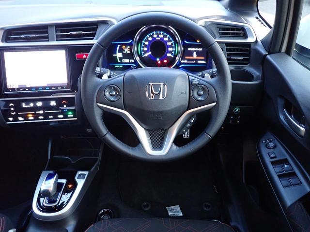 フィットハイブリッド Sパッケージ 純正ナビ フルセグ Rカメラ ETC Bluetoothオーディオ テレビキット オートリトラミラー 純正フォグライト 衝突被害軽減ブレーキ(25枚目)