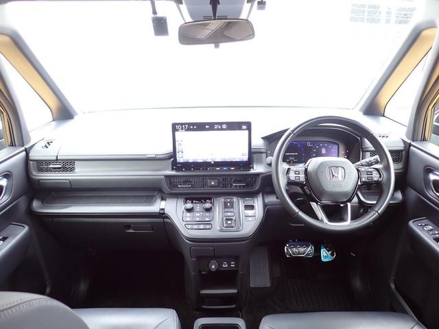 ステップワゴン e:HEVスパーダ 純正11.4インチナビ フルセグ ドラレコ Rカメラ ETC TVキット リアモニター シートヒーター ホンダセンシング 左右デュアルエアコン シートバックテーブル(24枚目)