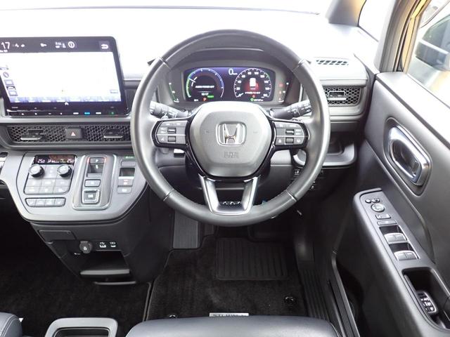 ステップワゴン e:HEVスパーダ 純正11.4インチナビ フルセグ ドラレコ Rカメラ ETC TVキット リアモニター シートヒーター ホンダセンシング 左右デュアルエアコン シートバックテーブル(25枚目)