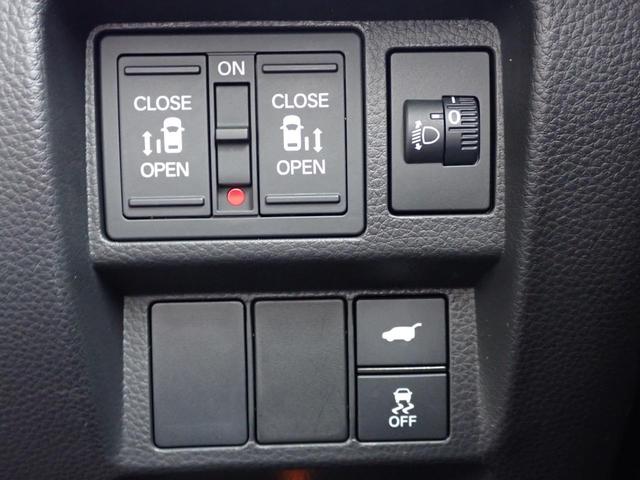 ステップワゴン e:HEVスパーダ 純正11.4インチナビ フルセグ ドラレコ Rカメラ ETC TVキット リアモニター シートヒーター ホンダセンシング 左右デュアルエアコン シートバックテーブル(33枚目)