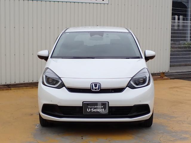 フィット ｅ：ＨＥＶホーム　元代車　純正ディスプレイオーディオ　Ｒカメラ　ＥＴＣ　ドラレコ（前）　オートライト　ＨｏｎｄａＳＥＮＳＨＩＮＧ　純正ＬＥＤヘッドライト　Ｂｌｕｅｔｏｏｔｈオーディオ　ホンダコネクト（10枚目）