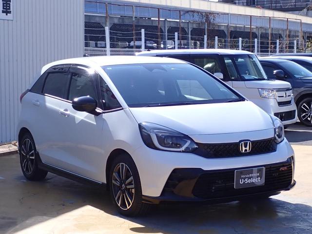 フィット ＲＳ　純正ディスプレイオーディオ　ドラレコ　Ｒカメラ　ＥＴＣ　ＬＥＤヘッドライト　ホンダセンシング　オートライト　オートエアコン　アームレスト　フロアマット　ドアバイザー（10枚目）