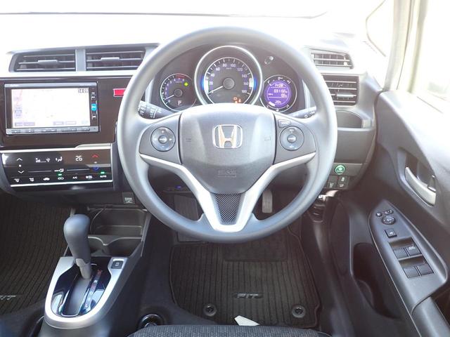 フィット １３Ｇ・Ｌホンダセンシング　純正ナビ　フルセグ　Ｒカメラ　ＥＴＣ　サイドカーテンエアバック　ＣＴＢＡ　プラズマクラスターＡＣ　ＬＥＤヘッドライト　オートリトラミラー（23枚目）