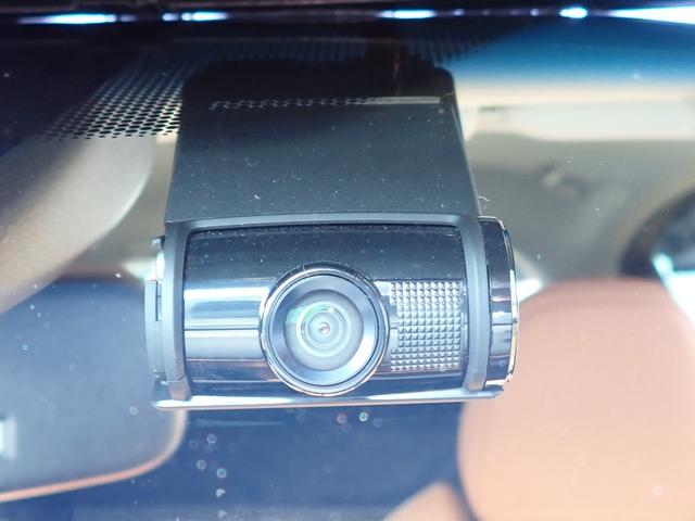 ヴェゼル ハイブリッドＺ・ホンダセンシング　純正ナビ　ドラレコ　ＴＶキット　フルセグ　Ｒカメラ　ＥＴＣ　ＬＥＤヘッドライト　純正フォグライト　アルミタイヤ　シートヒーター　ＵＳＢジャック　ホンダセンシング　オートリトラミラー（28枚目）