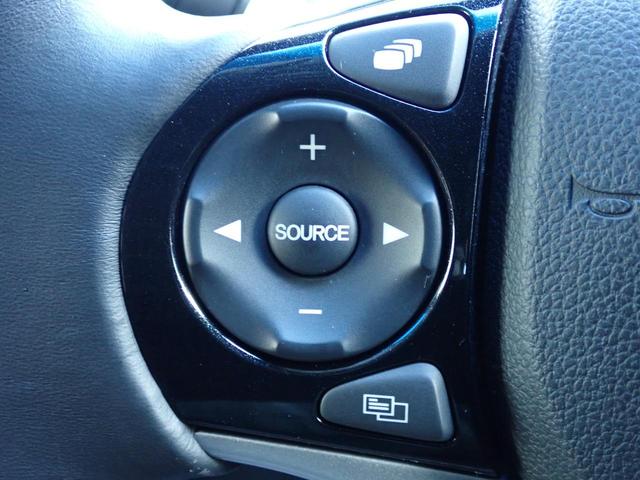 ジェイド ＲＳ　純正ナビ　フルセグ　ドラレコ　Ｒカメラ　ＥＴＣ　クルーズコントロール　左サイドカメラ　アルミタイヤ　オートライト　フォグライト（25枚目）