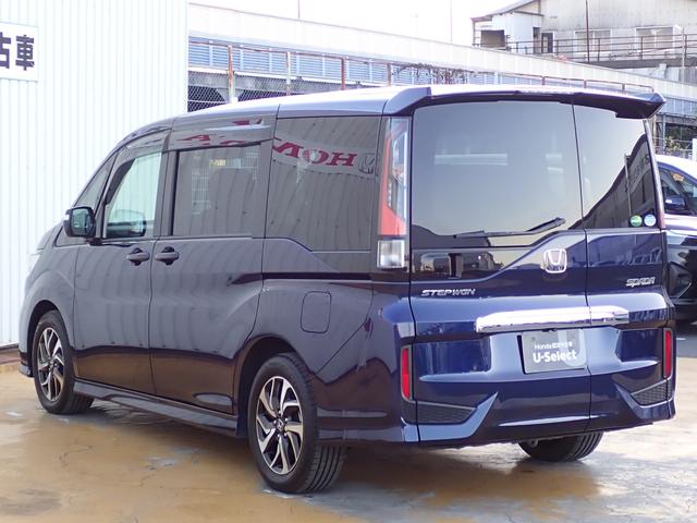 ステップワゴンスパーダ スパーダホンダセンシング　純正ナビ　前後ドラレコ　全方位カメラ　フルセグ　Ｒカメラ　ＥＴＣ　ホンダセンシング　ＵＳＢジャック　オートリトラミラー　アームｒスト　シートバックテーブル（14枚目）
