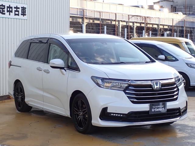 オデッセイハイブリッド ｅ：ＨＥＶアブソルート・ＥＸ　純正ナビ　ドラレコ　ＴＶキット　フルセグ　Ｒカメラ　ＥＴＣ　ＵＳＢジャック　ＨＤＭＩ　アームレスト　両側パワースライド　ＬＥＤヘッドライト　ホンダセンシング　アルミタイヤ（13枚目）