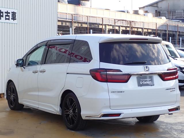 オデッセイハイブリッド ｅ：ＨＥＶアブソルート・ＥＸ　純正ナビ　ドラレコ　ＴＶキット　フルセグ　Ｒカメラ　ＥＴＣ　ＵＳＢジャック　ＨＤＭＩ　アームレスト　両側パワースライド　ＬＥＤヘッドライト　ホンダセンシング　アルミタイヤ（17枚目）