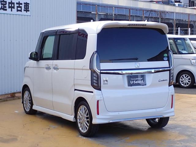 Ｎ－ＢＯＸカスタム Ｌターボ　純正ナビ　フルセグ　Ｒカメラ　ＥＴＣ　サイドカーテンエアバック　ホンダセンシング　プラズマクラスターＡＣ　シートヒーター　シートバックテーブル　純正アルミホイール　純正フォグライト　左右電動スライド（16枚目）