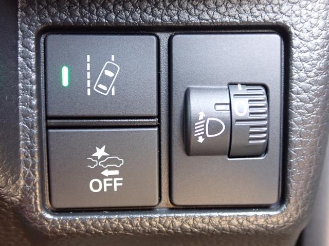 N-BOXカスタム Lターボ 純正ナビ ドラレコ TVキット フルセグ Rカメラ ETC シートヒーター ホンダセンシング 両側パワースライド USBジャック アルミタイヤ オートリトラミラー(32枚目)