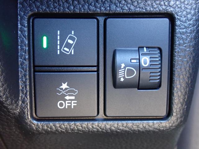 Ｎ－ＢＯＸカスタム Ｌ　純正ナビ　フルセグ　Ｒカメラ　ＥＴＣ　ドラレコ（前・後）　両側パワースライドドア　オートリトラミラー　シートヒーター　シートバックテーブル　障害物センサー　Ｈｏｎｄａ　ＳＥＮＳＩＮＧ（32枚目）