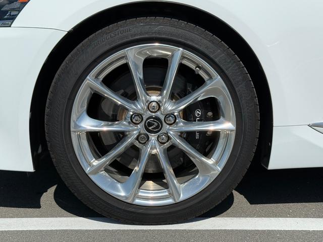 ＬＳ ＬＳ６００ｈ　Ｆスポーツ　サンルーフ　３眼ＬＥＤヘッドライト　オートハイビーム　シートヒーター　ベンチレーション　ハンドルヒーター　ＥＴＣ　クルーズコントロール　ブレーキホールド　パワーリアゲート　バックカメラ　２０インチＡＷ（35枚目）